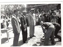 BOU SFER 06 JUILLET 1958 POSE DE LA PREMIERE PIERRE DU MONUMENT AUX MORTS 021